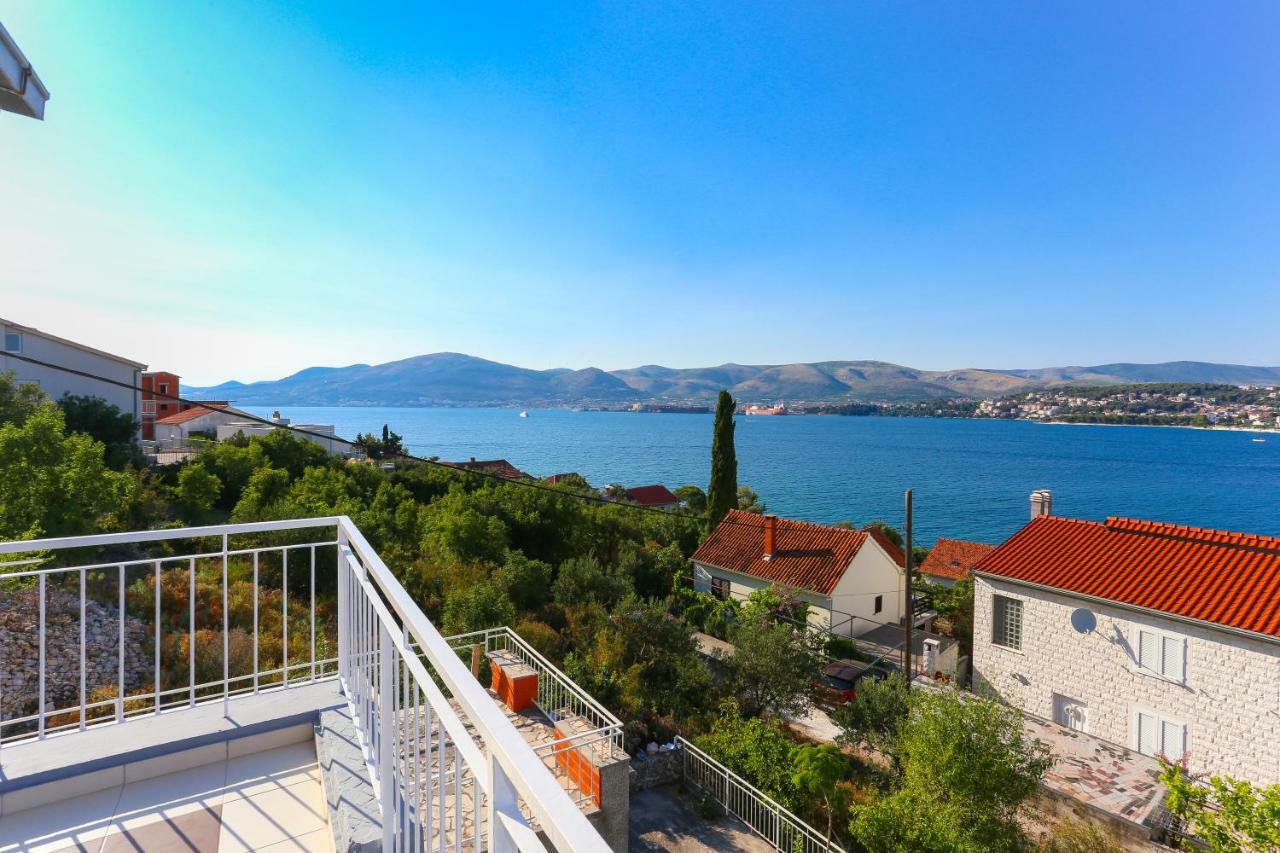 Villa Uno Trogir Buitenkant foto