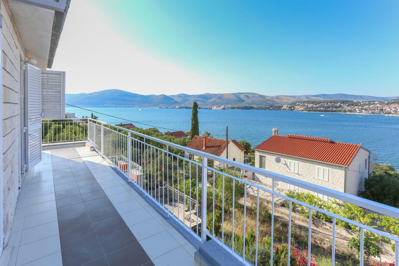 Villa Uno Trogir Buitenkant foto