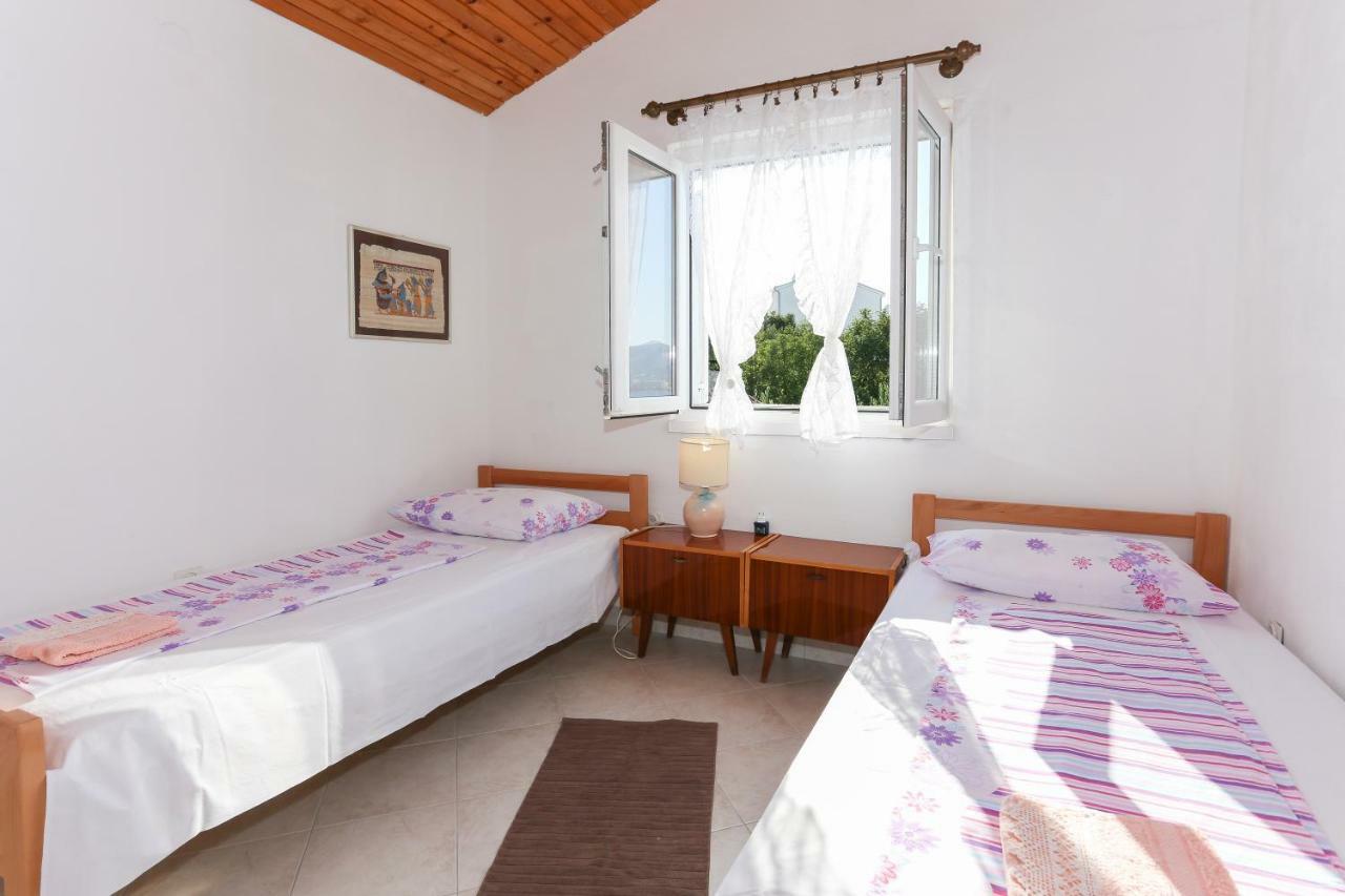 Villa Uno Trogir Buitenkant foto