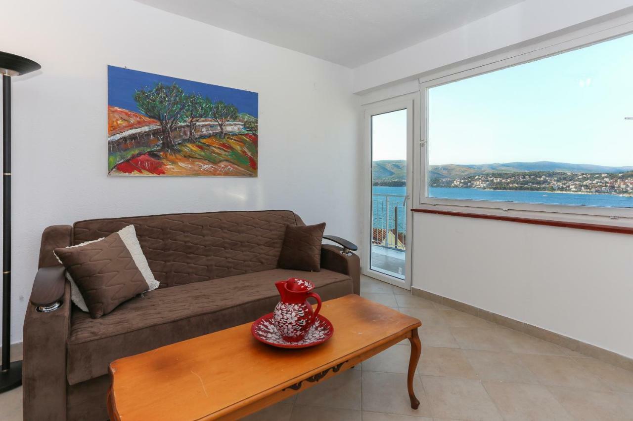 Villa Uno Trogir Buitenkant foto